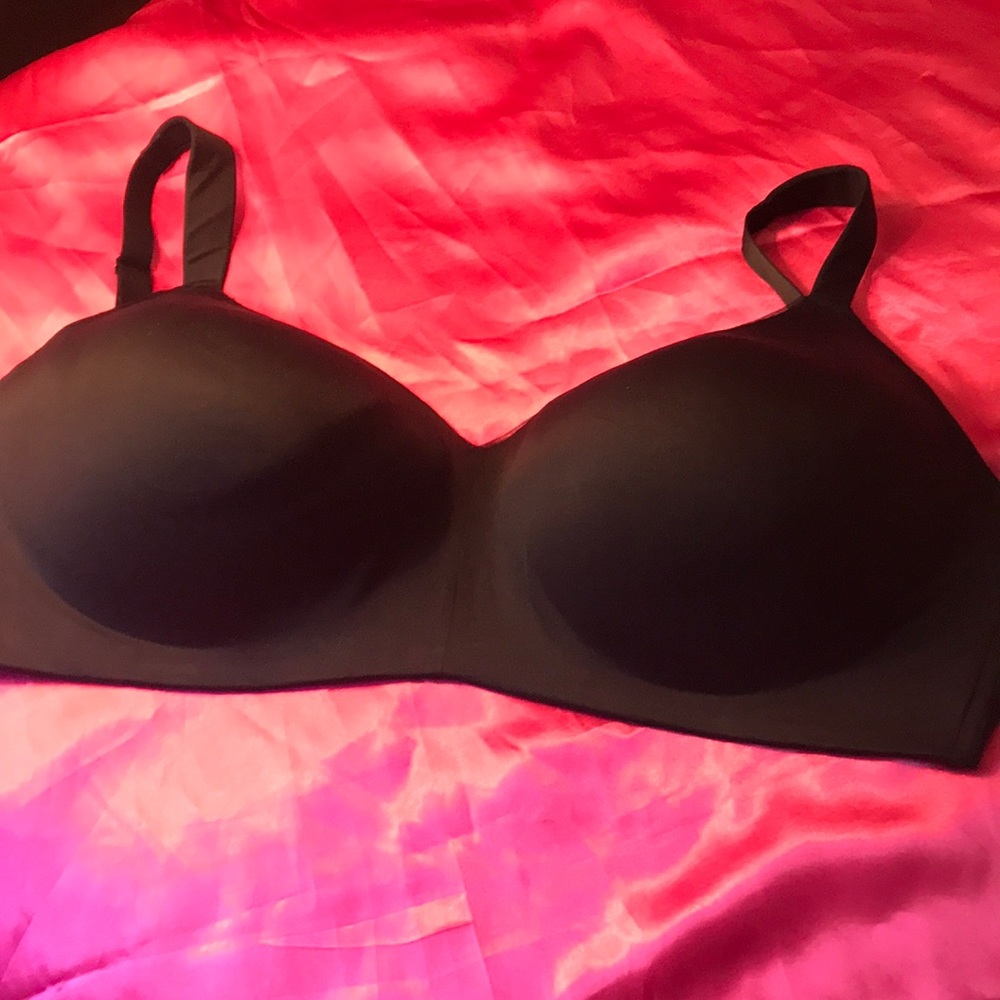 Wire-Free Lightly Lined Smooth Bra 46DDD